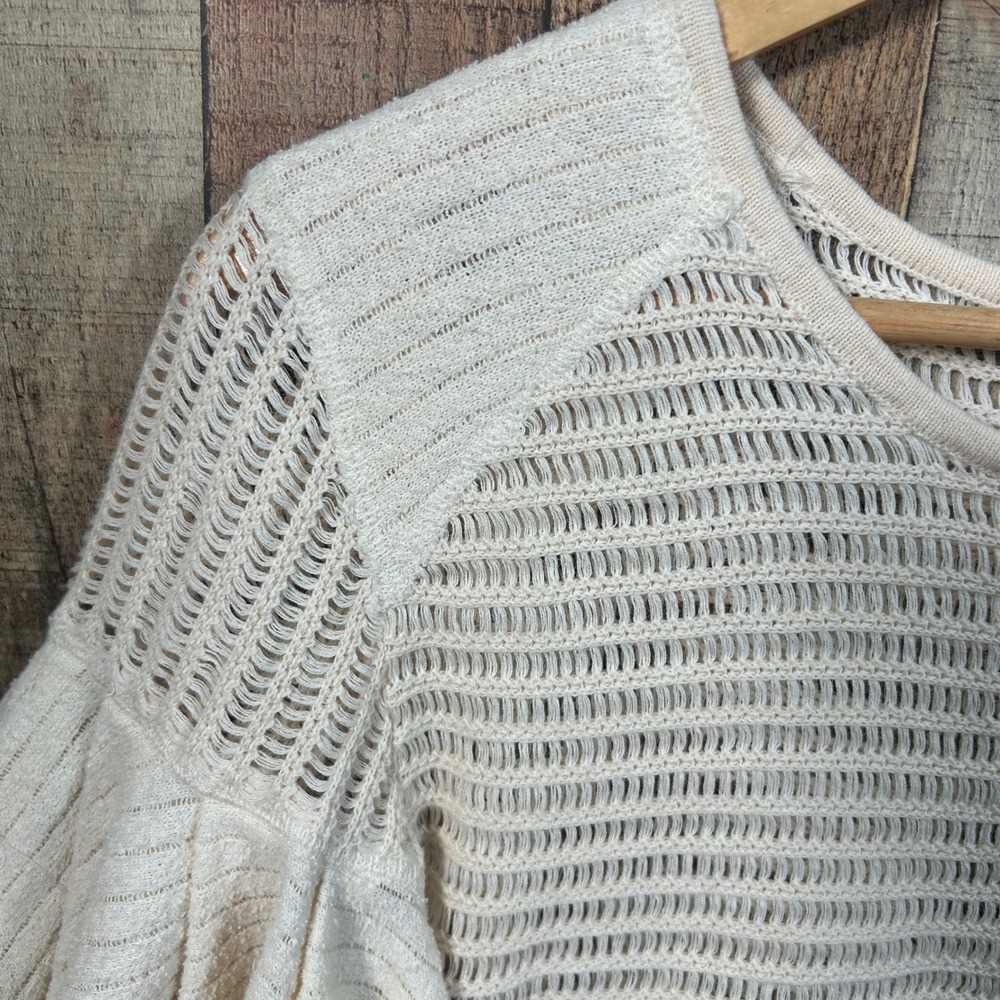 Free People Babes Only Cream Open Knit Ruffle Sleeve Sweater Top Medium Boho - Picture 3 of 8